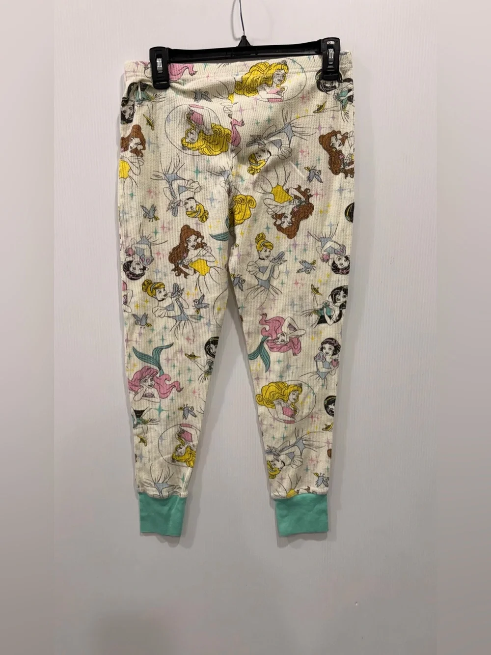 Disney princess/Minnie Mouse Pajama Set - Picture 8 of 8